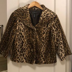 Faux fur leopard jacket!